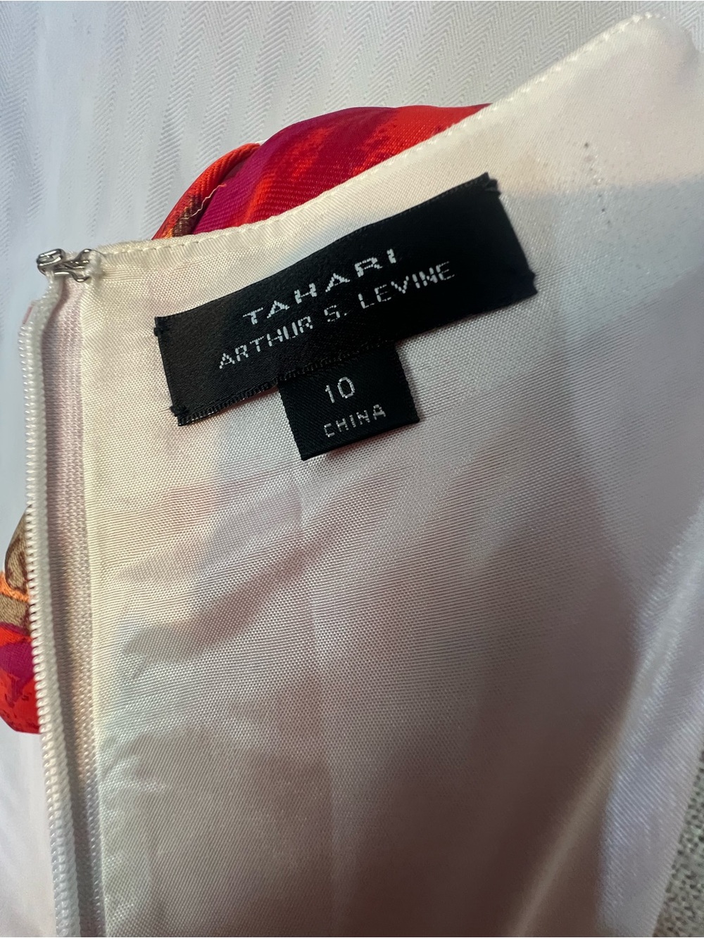 Tahari by Arthur S. Levine Dress Red & Orange Floral Short Sleeves Sheath 10 👍 - Picture 10 of 11